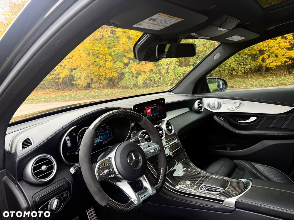Mercedes-Benz GLC - 12