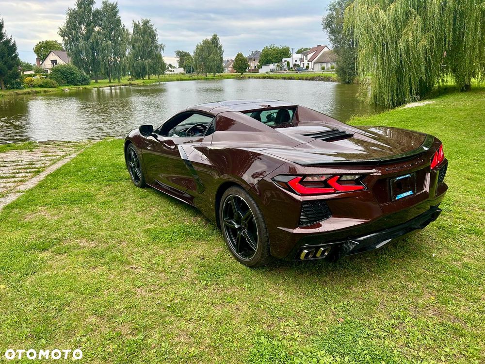 Chevrolet Corvette - 2