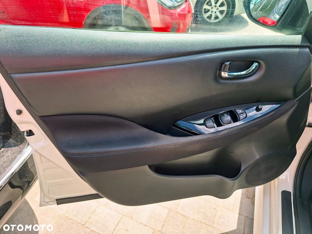 Nissan Leaf 40 kWh Acenta - 15