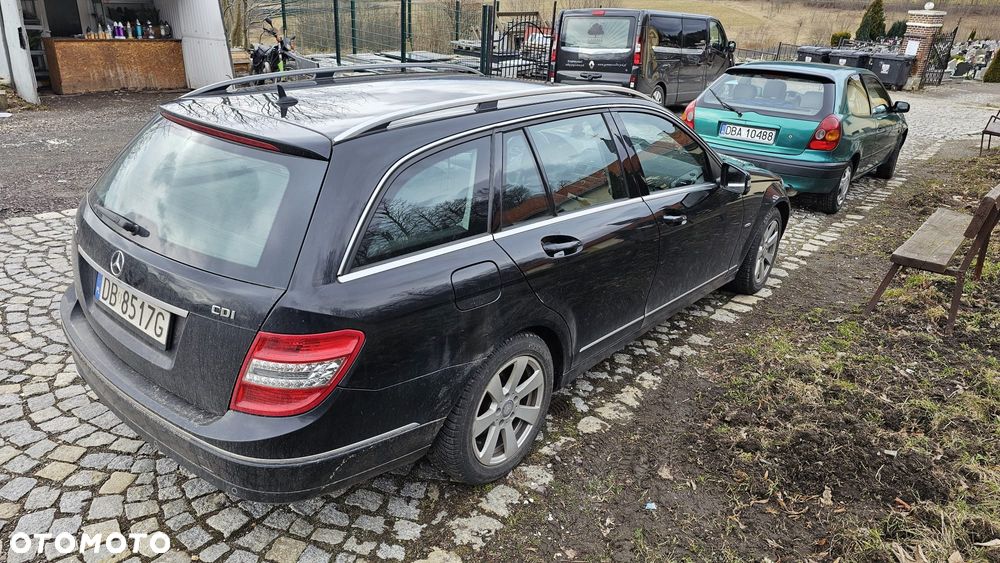 Mercedes-Benz C-Class 2009 photo 3
