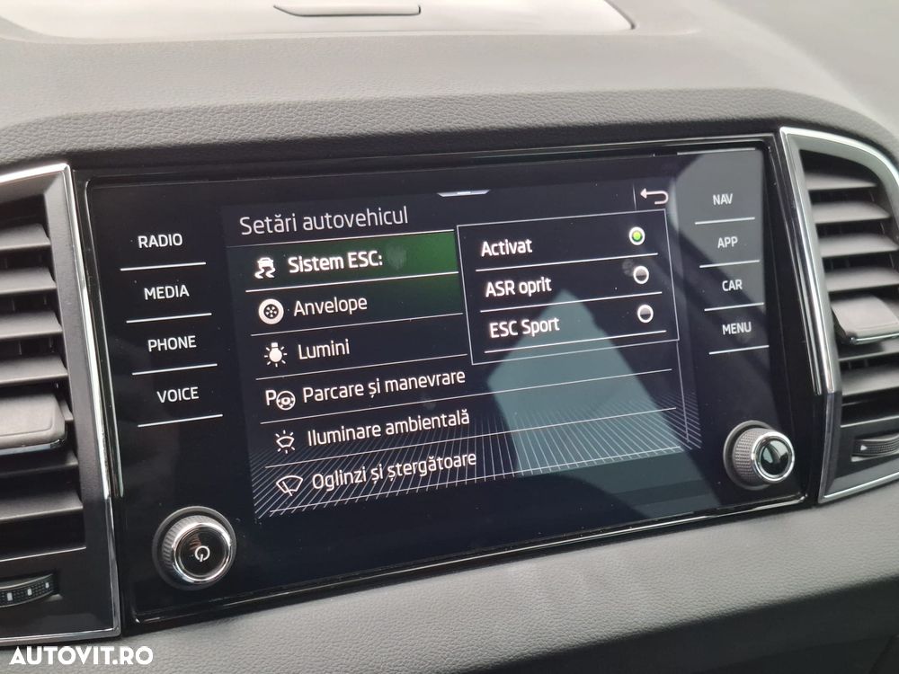 Skoda Karoq 2.0 TDI 4X4 DSG Style - 28