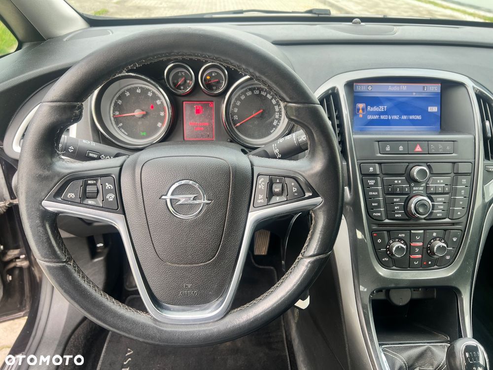 Opel Astra - 24
