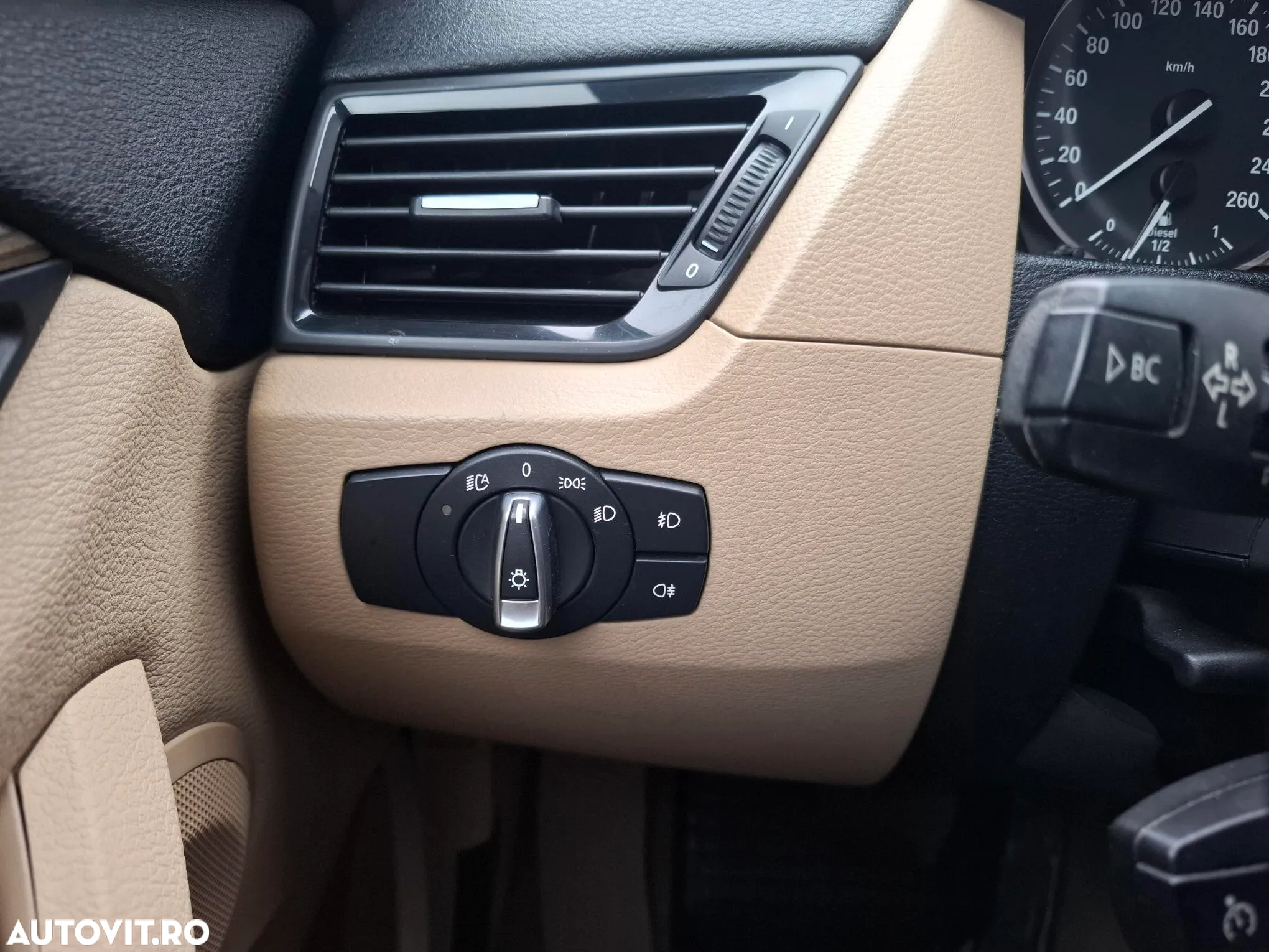 BMW X1 - 28