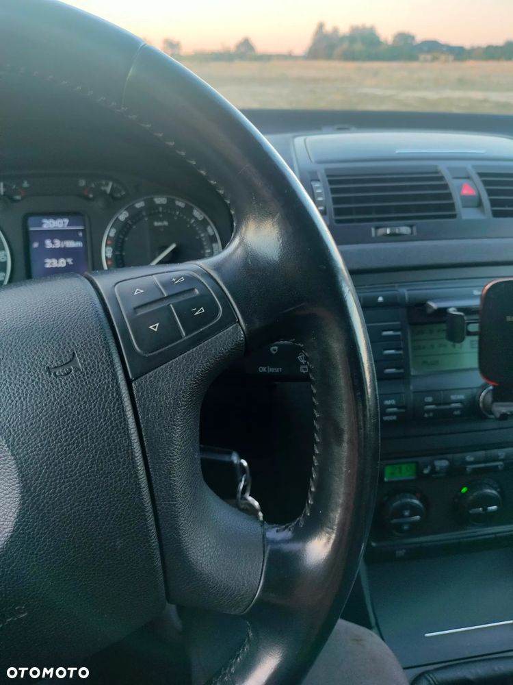 Skoda Octavia - 10