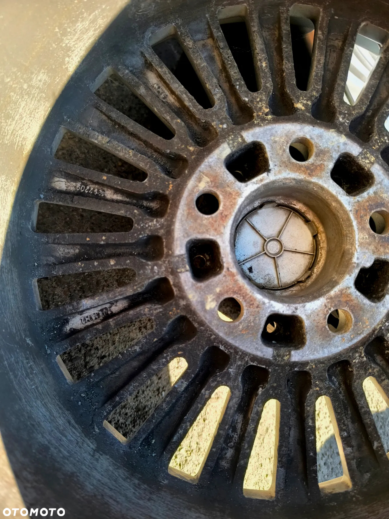 5x120 Felgi Aluminiowe Alufelgi 16 Koła Letnie Lato BMW SERIA 3 E90 E91 F30 F31 5 E34 E39 E60 E61 ET20 7 E38 Legnica ALU-RAD VW T5 STYLING WZÓR 33 225/55 - 18