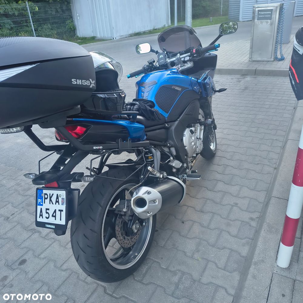 Yamaha FZ - 6