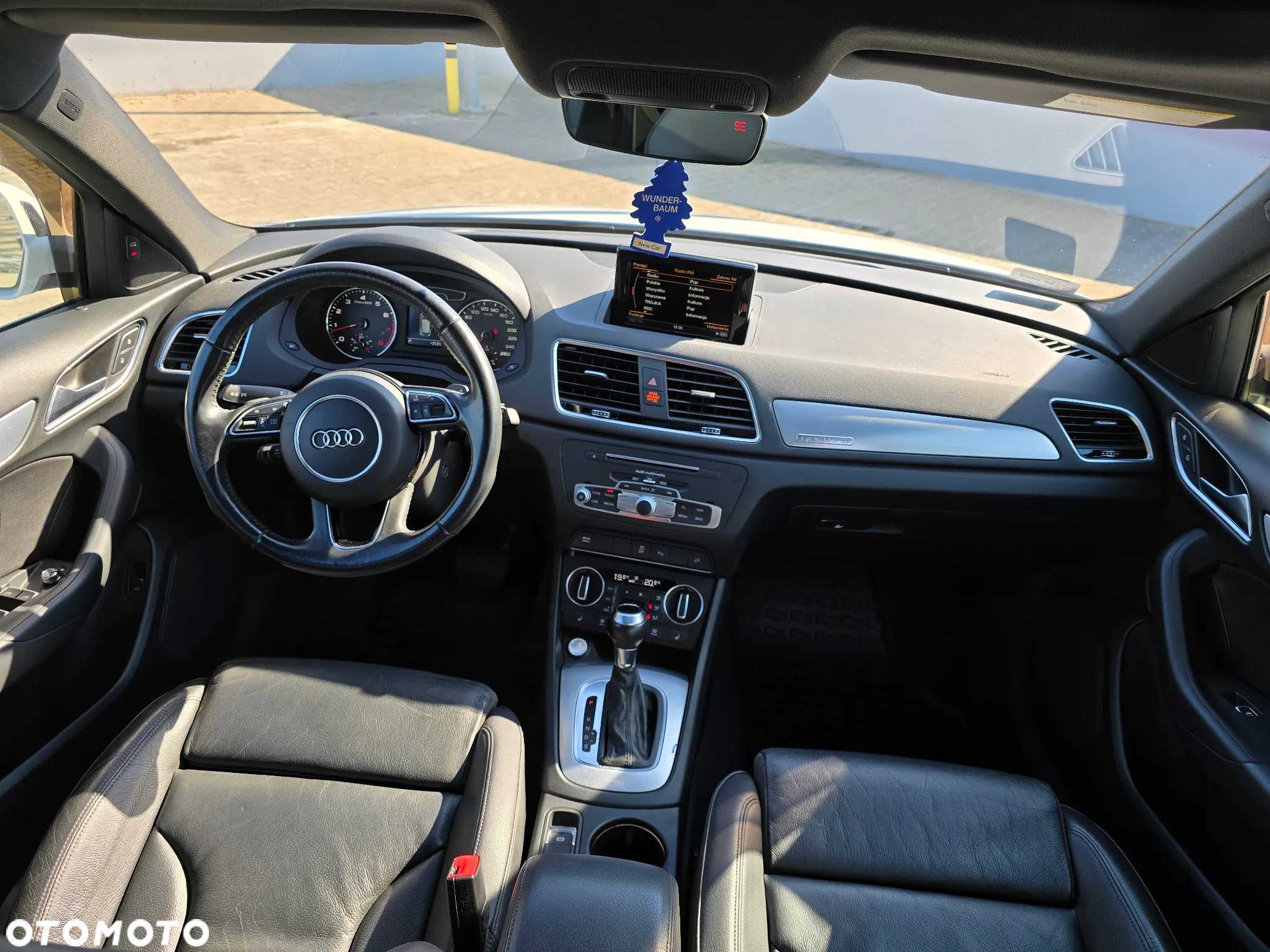 Audi Q3 2.0 TFSI quattro S tronic - 22