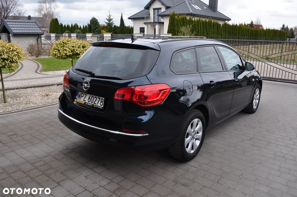 Opel Astra 1.4 Turbo Edition - 15