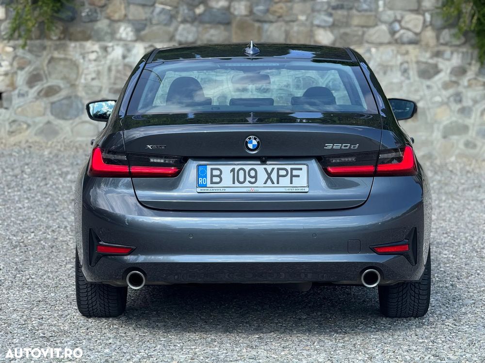 BMW Seria 3 320d xDrive AT MHEV - 13