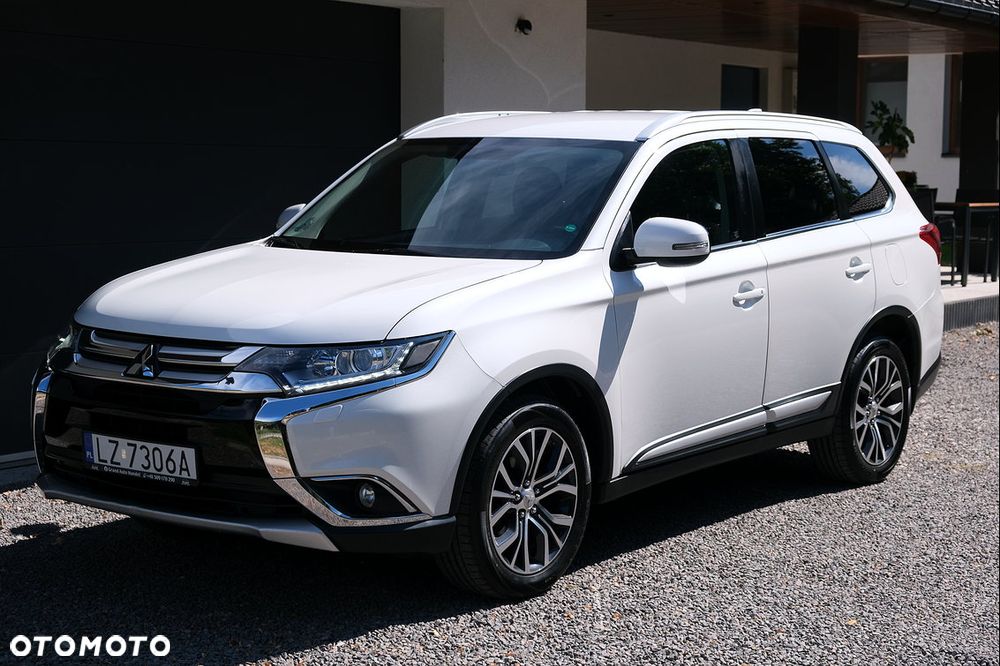 Mitsubishi Outlander - 4
