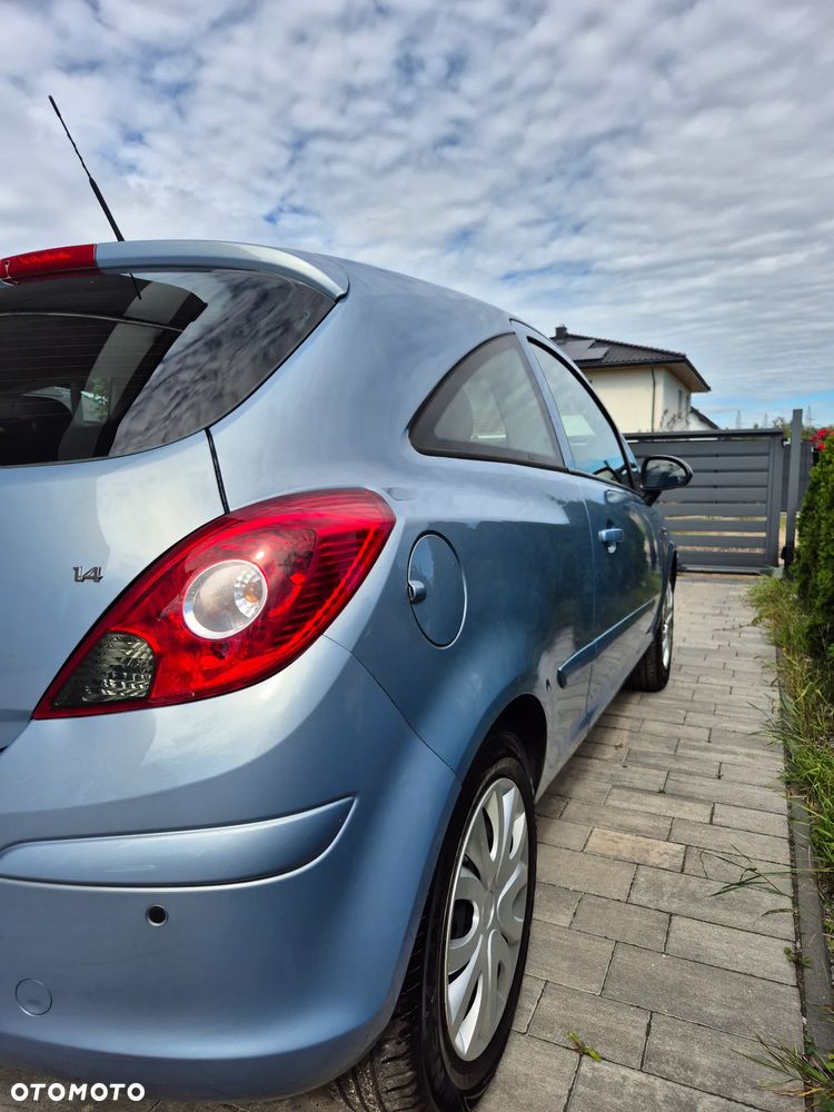 Opel Corsa 1.4 16V Edition - 7