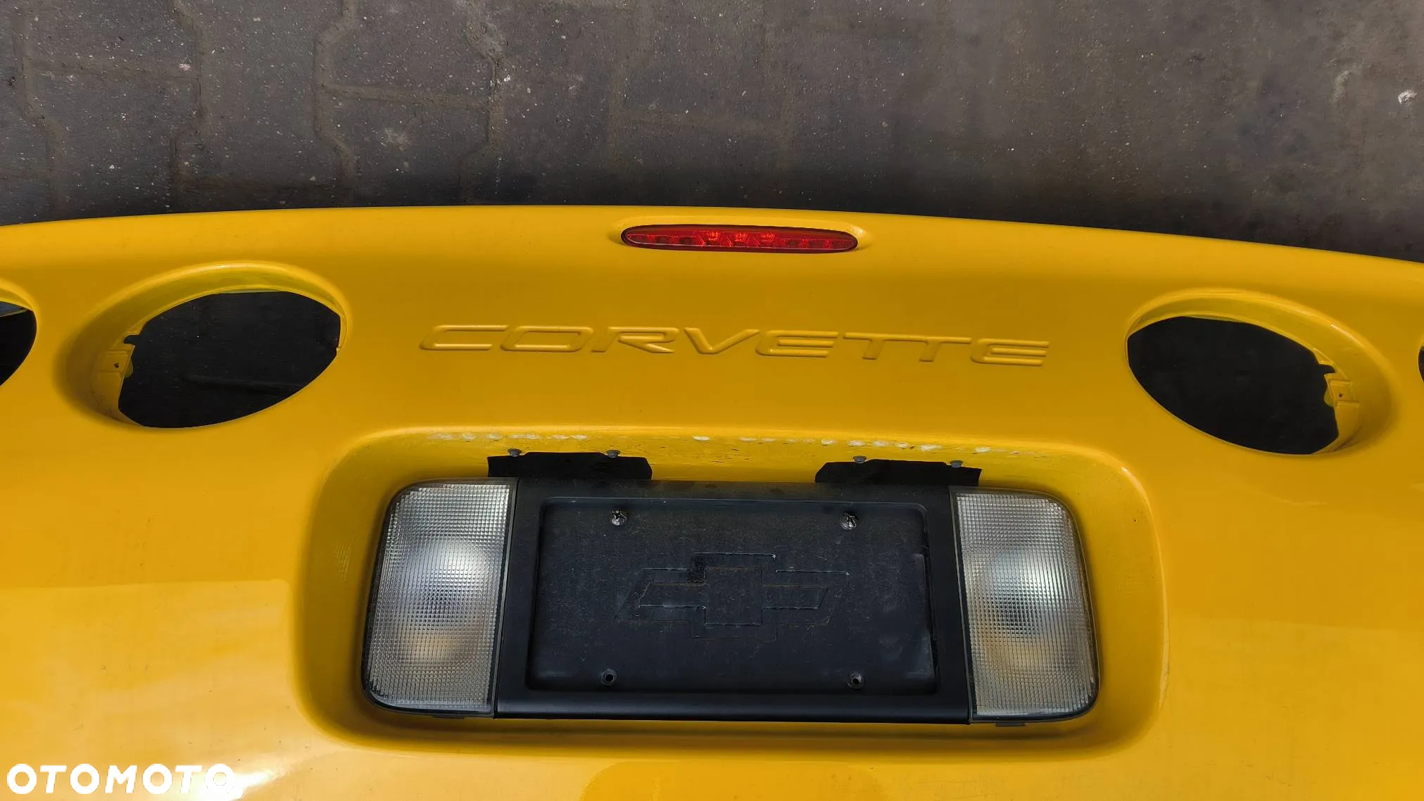 Zderzak tył Chevrolet Corvette C5 Coupe 2003r. Z06 Benzyna 5,7 B - 2