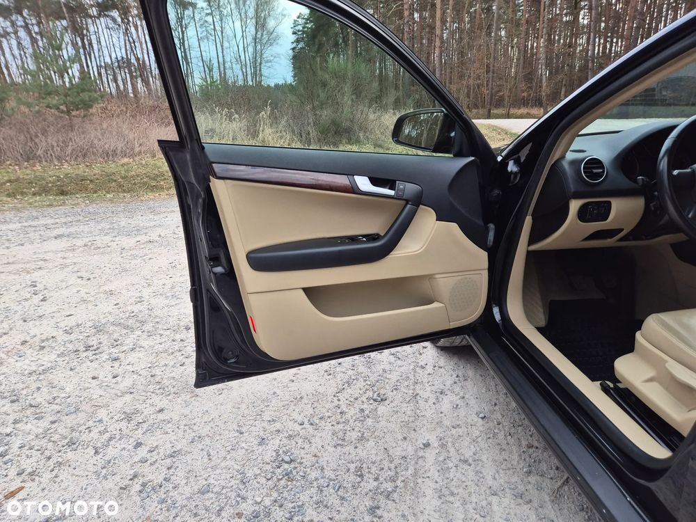 Audi A3 Sportback 2.0 TDI DPF Ambition - 29