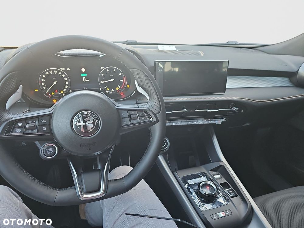 Alfa Romeo Tonale - 15