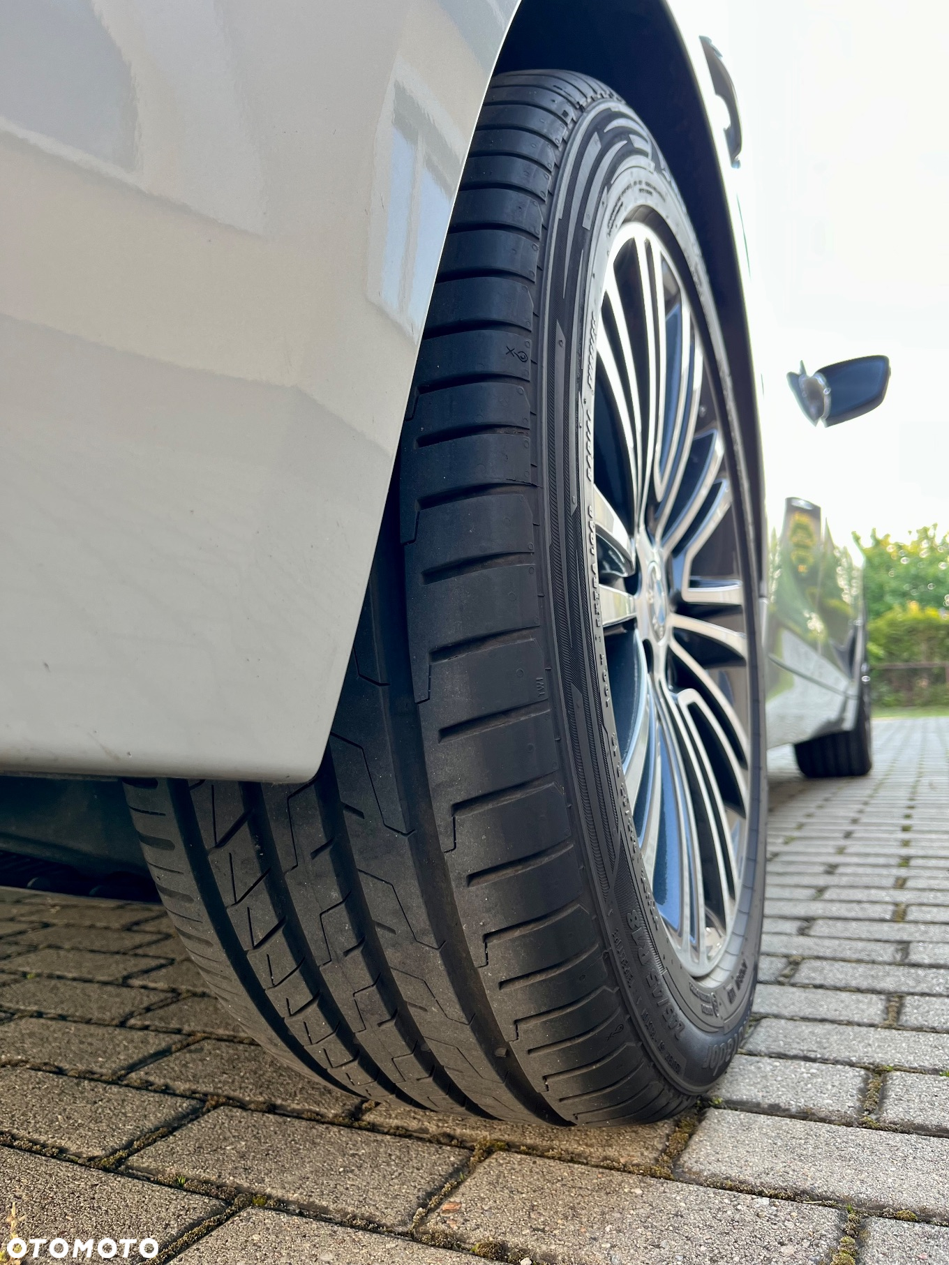 BMW Seria 5 520d Sport Line - 11