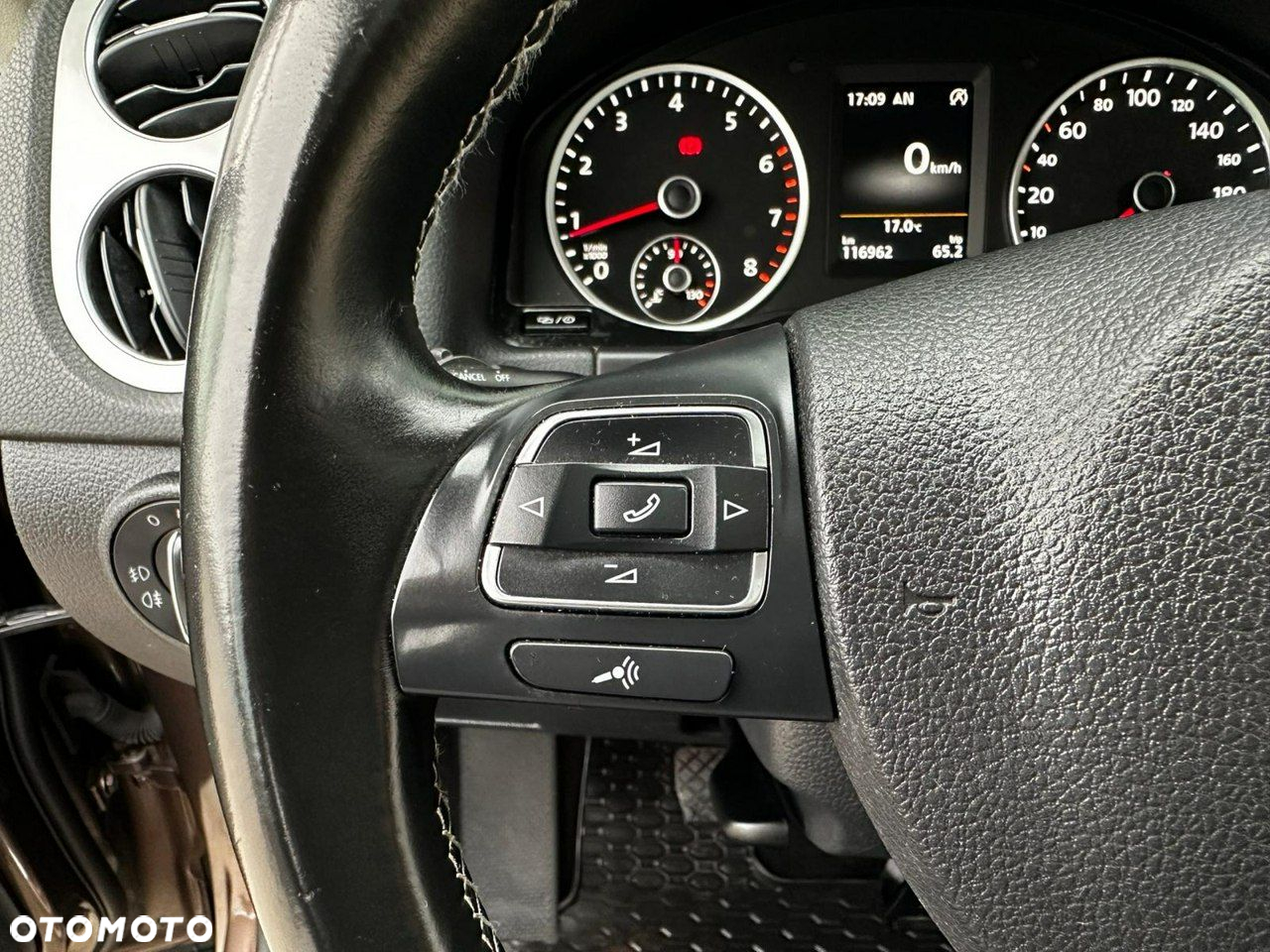 Volkswagen Tiguan 1.4 TSI BlueMotion Technology Cup Sport & Style - 20
