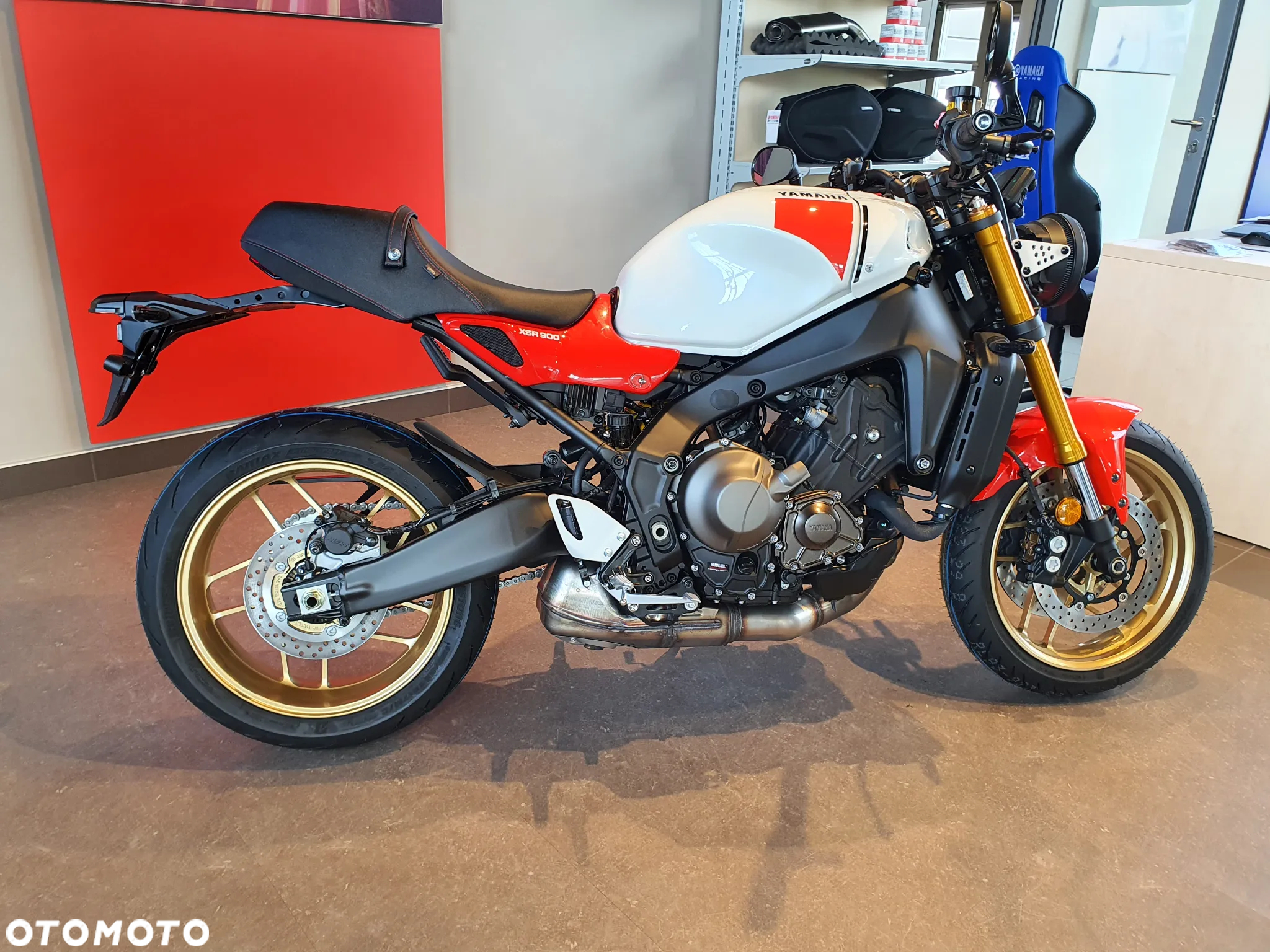 Yamaha XSR - 8
