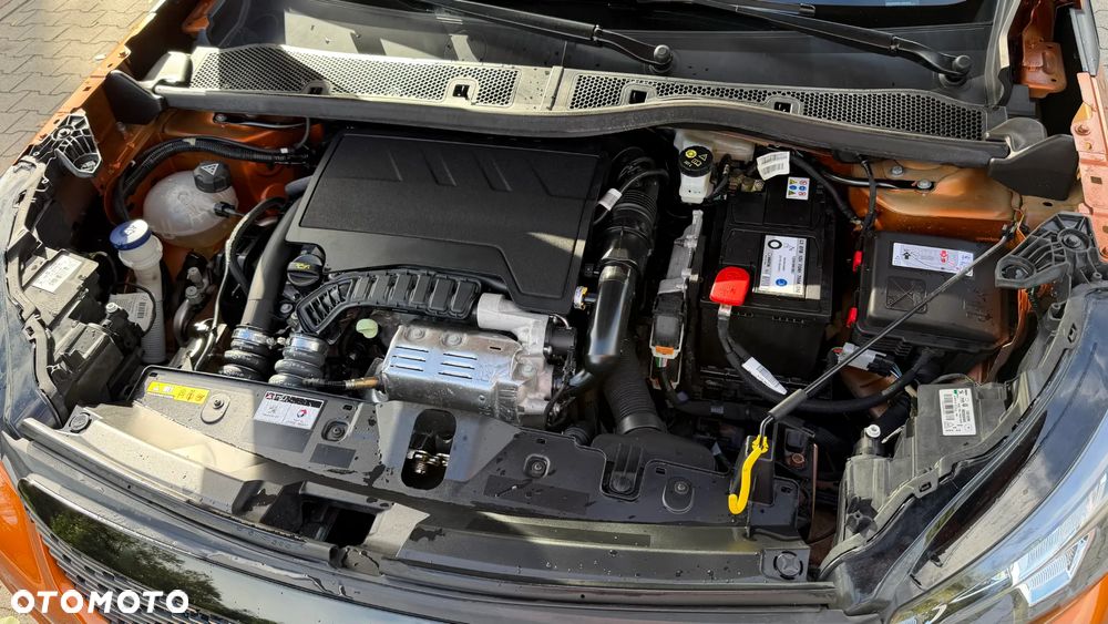 Peugeot 2008 1.2 Pure Tech GPF Allure S&S - 37