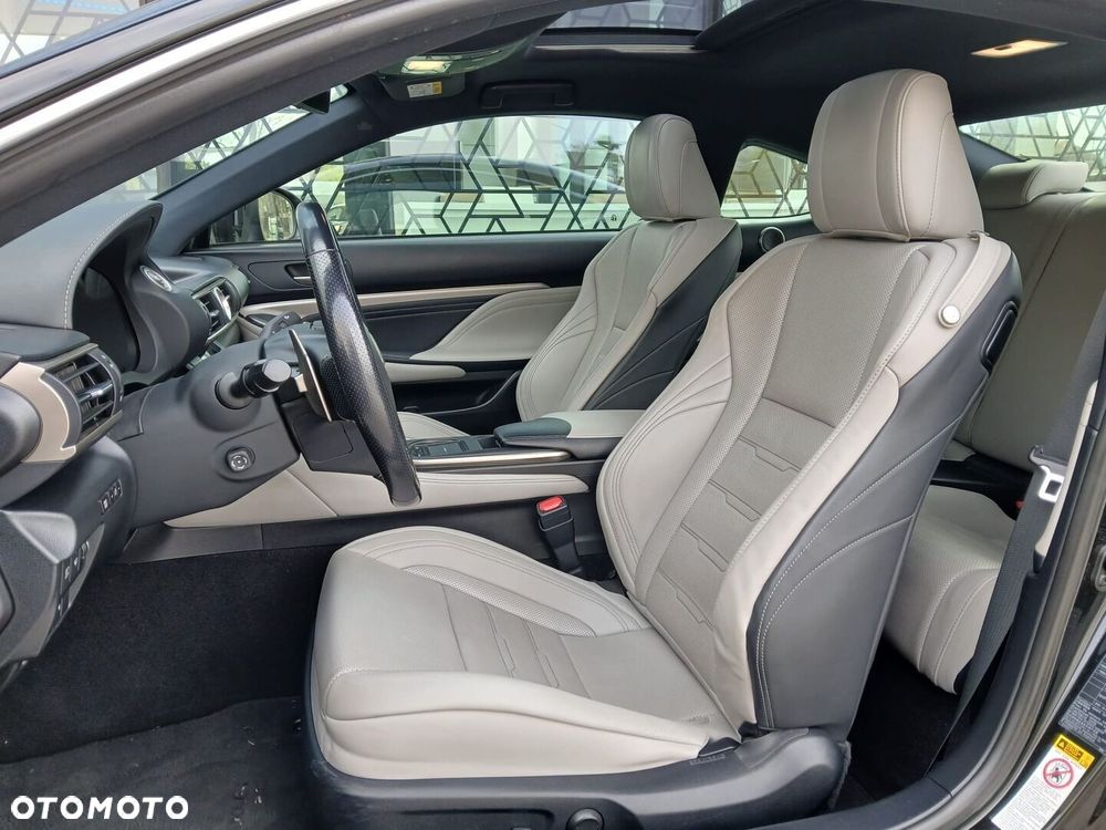 Lexus RC 200t / 300 F Sport - 6