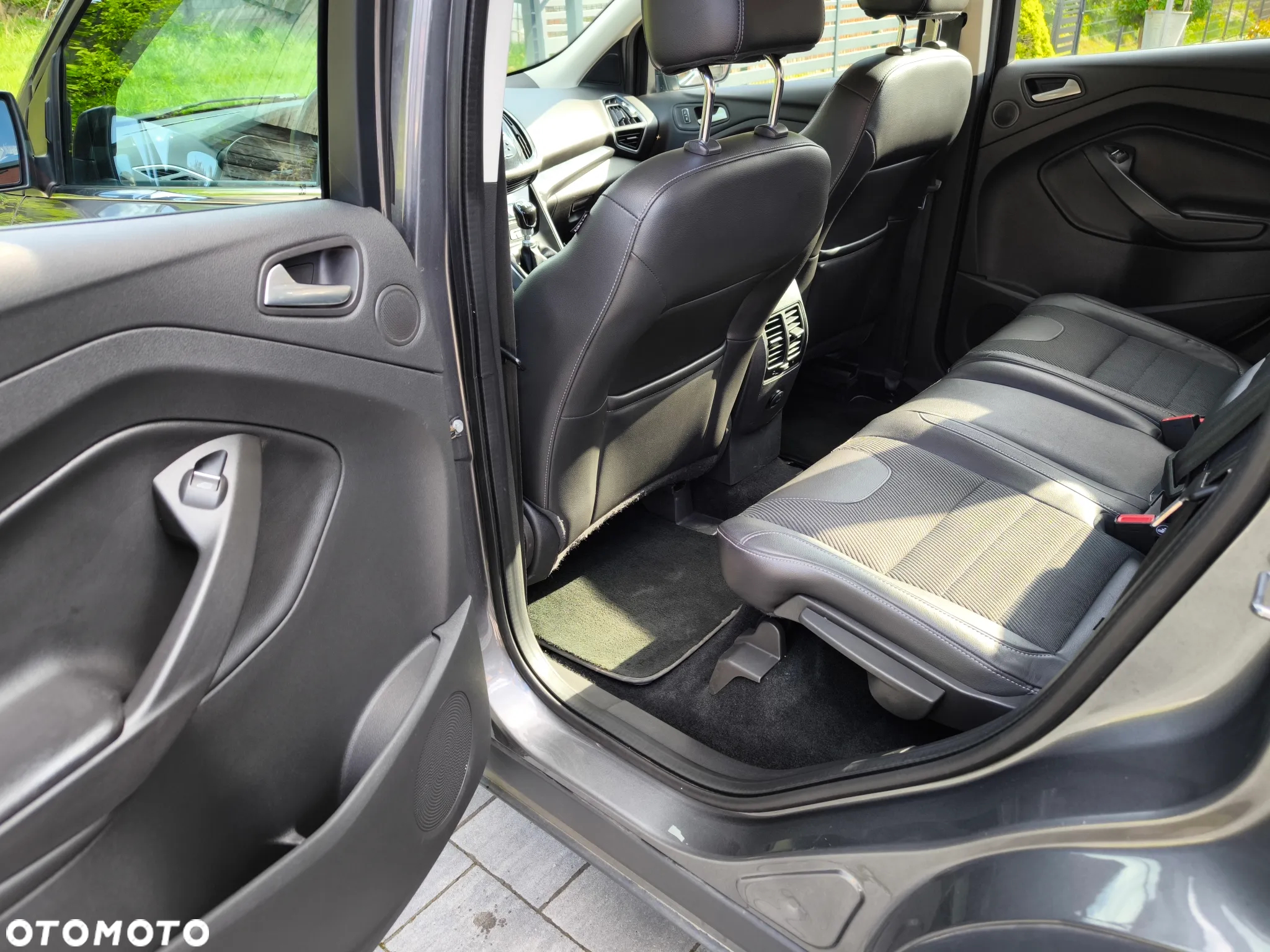 Ford Kuga 2.0 TDCi Titanium - 15