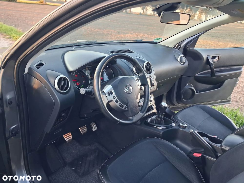 Nissan Qashqai - 10