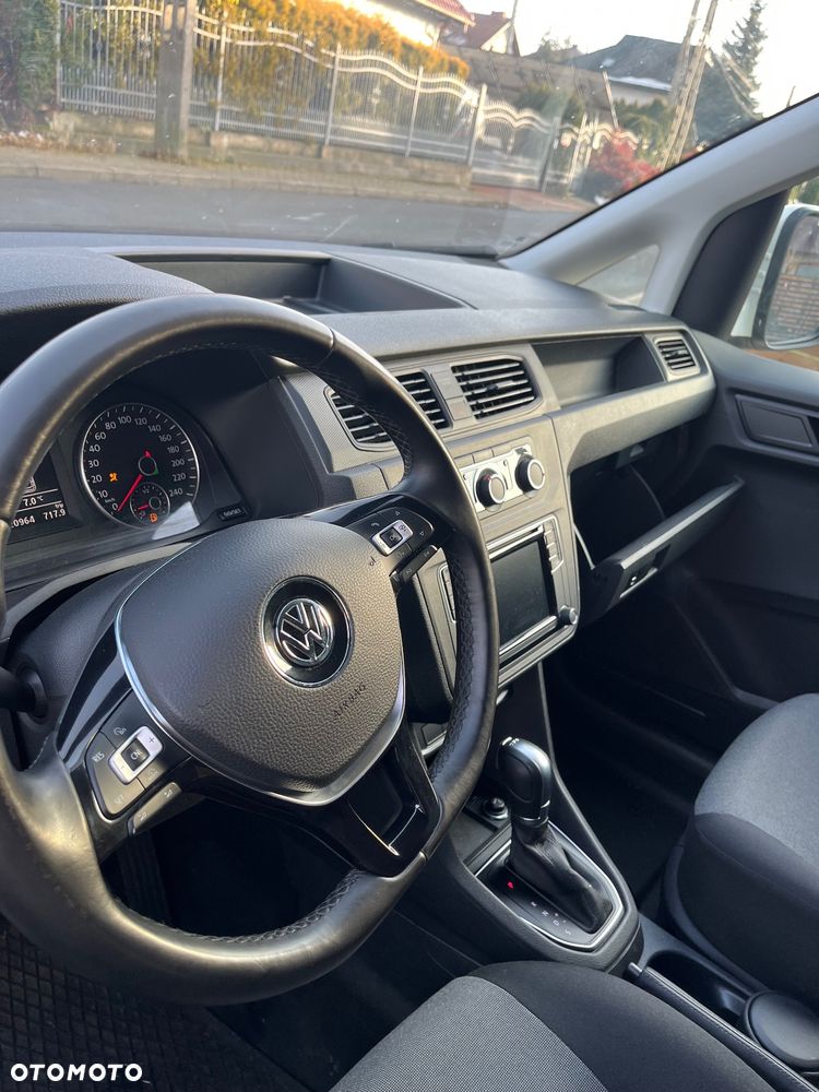 Volkswagen Caddy - 24
