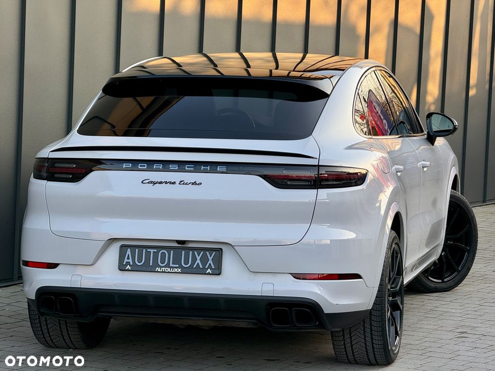 Porsche Cayenne - 12