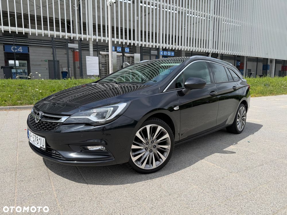 Opel Astra 1.6 CDTI Dynamic S&S - 2