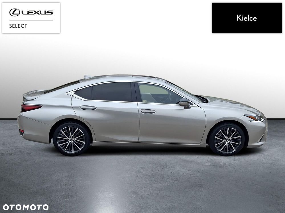 Lexus ES 300h Business Edition - 7