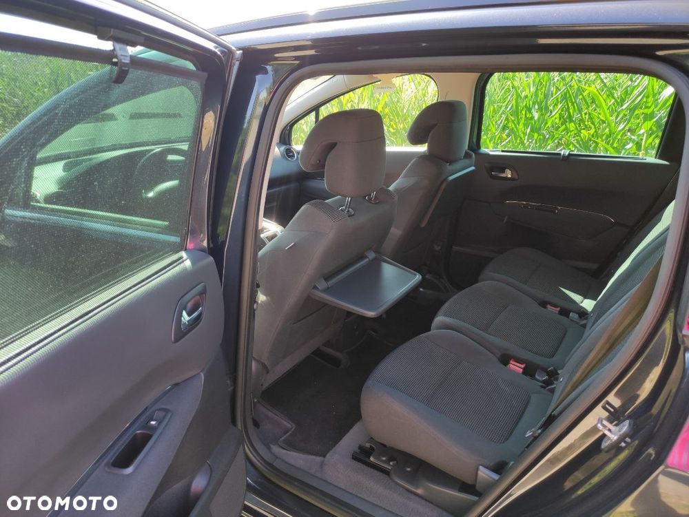 Peugeot 5008 1.6 HDi Style - 14