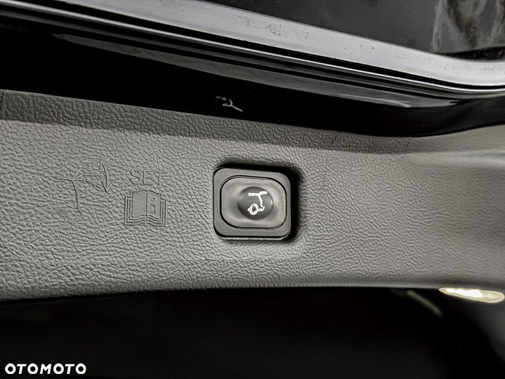 Ford S-Max 2.0 EcoBlue ST-Line - 28