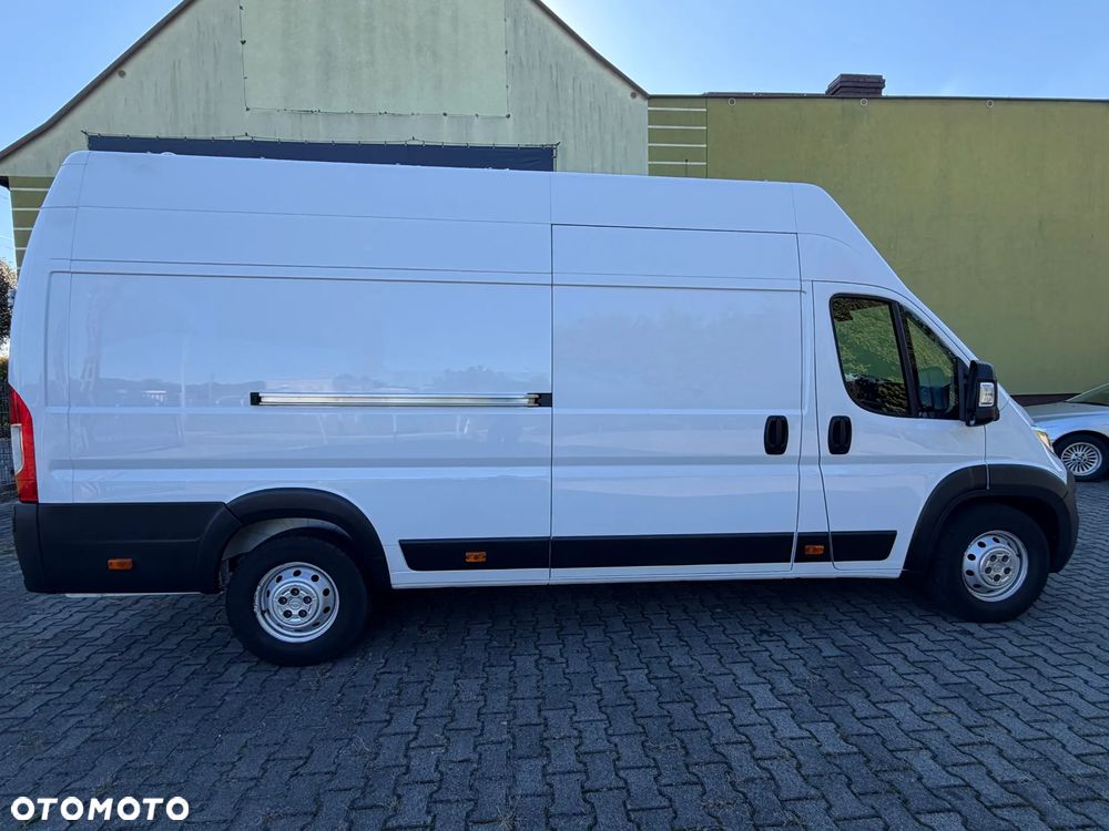 Opel Movano - 11