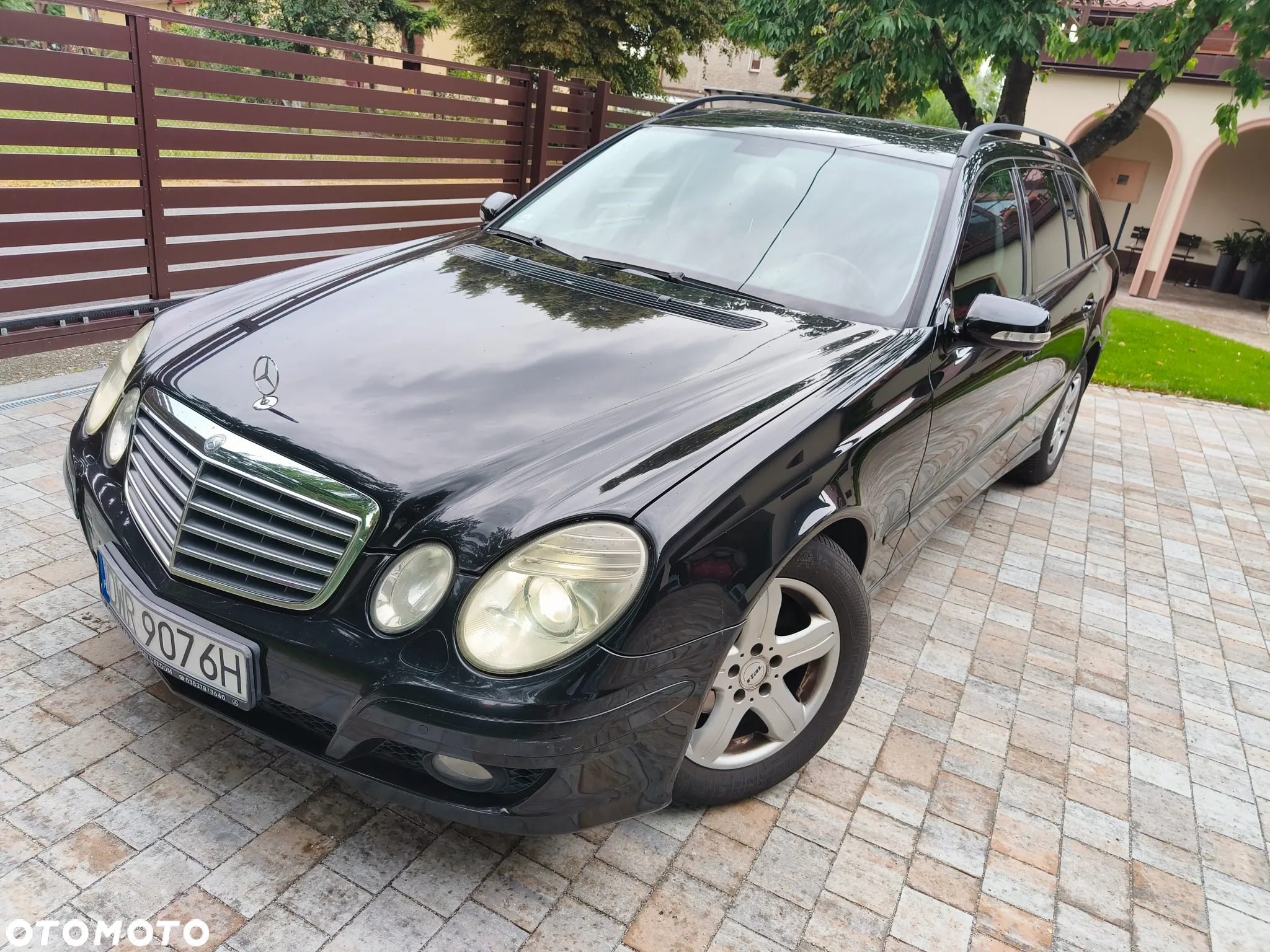Mercedes-Benz Klasa E - 2