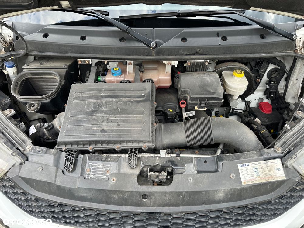 Iveco DAILY - 23