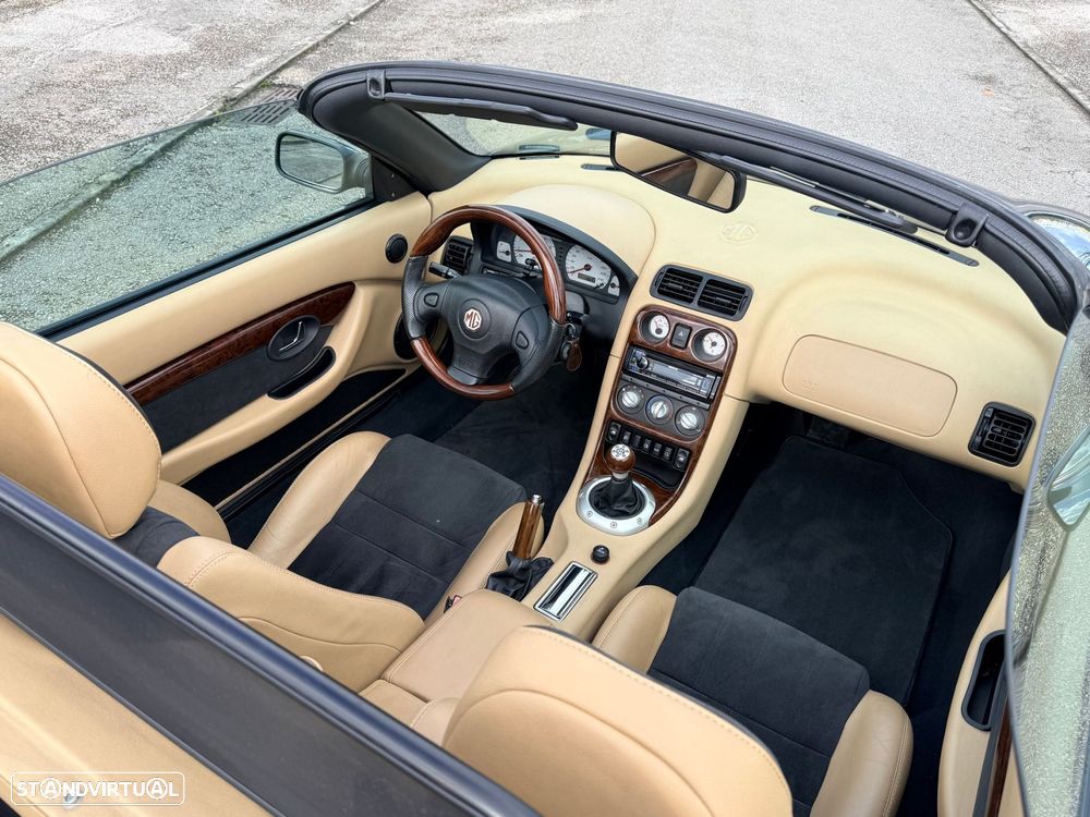 MG TF 115 Edição Limitada - 14