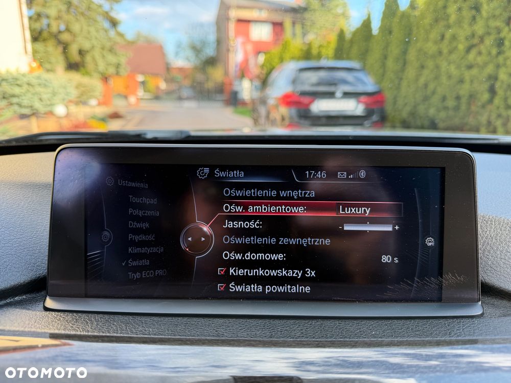 BMW Seria 3 320d Efficient Dynamic Edition Luxury Line - 29