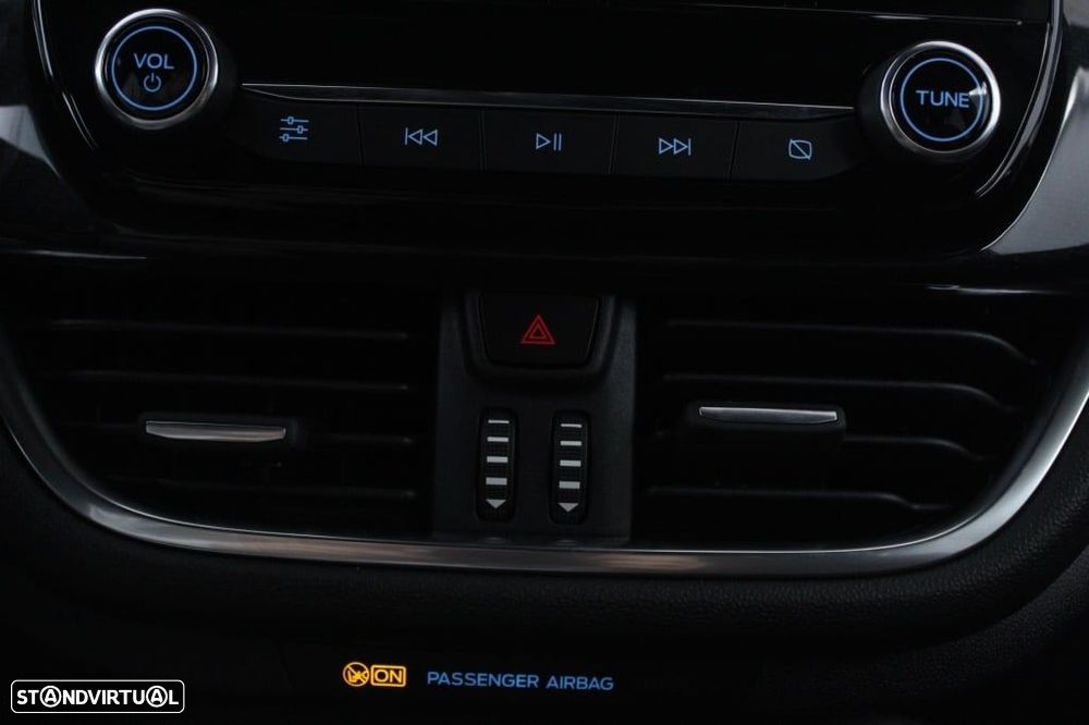 Ford Fiesta 1.0 EcoBoost ST-Line - 28