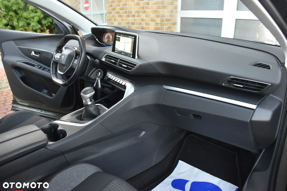 Peugeot 3008 BlueHDi 130 Stop & Start Allure - 11