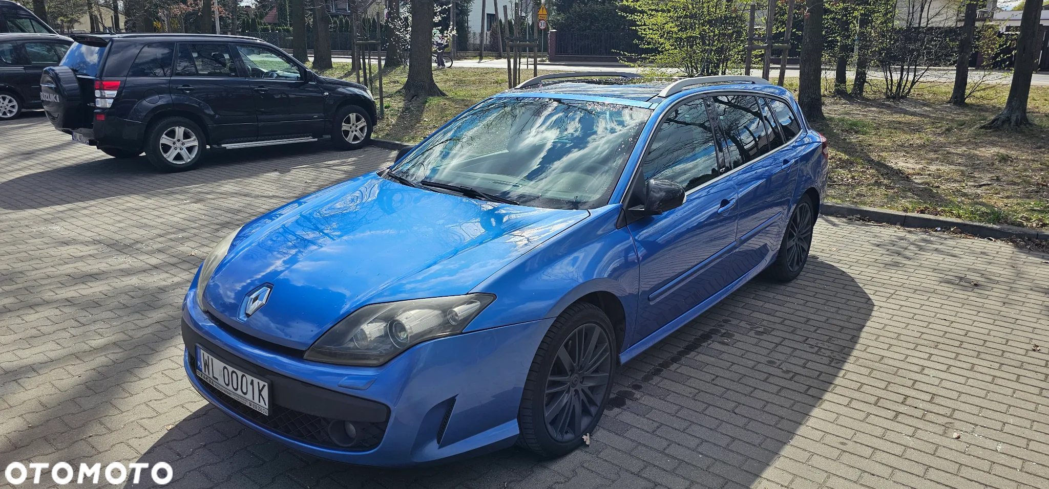 Renault Laguna Grandtour 2.0 dCi FAP GT - 2