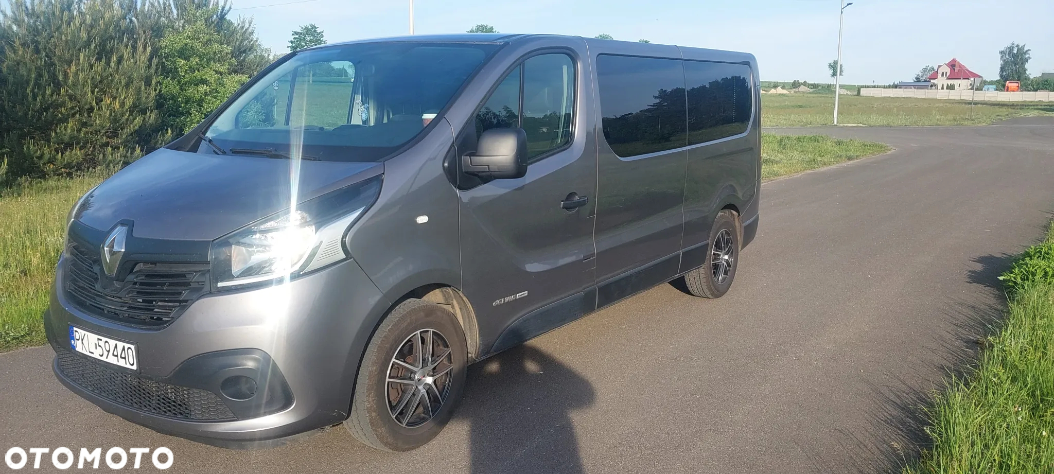 Renault Trafic - 2
