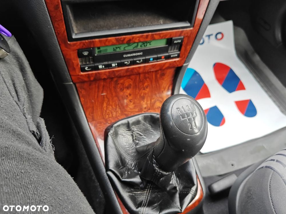 Skoda Octavia 2.0 Ambiente - 24