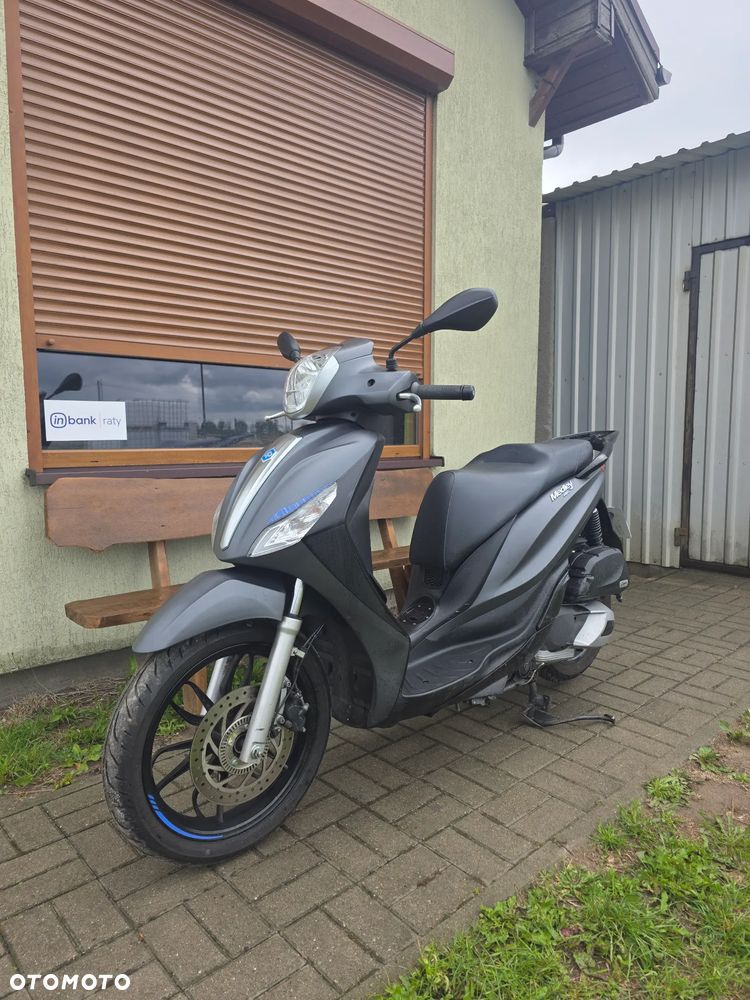 Piaggio Medley - 1