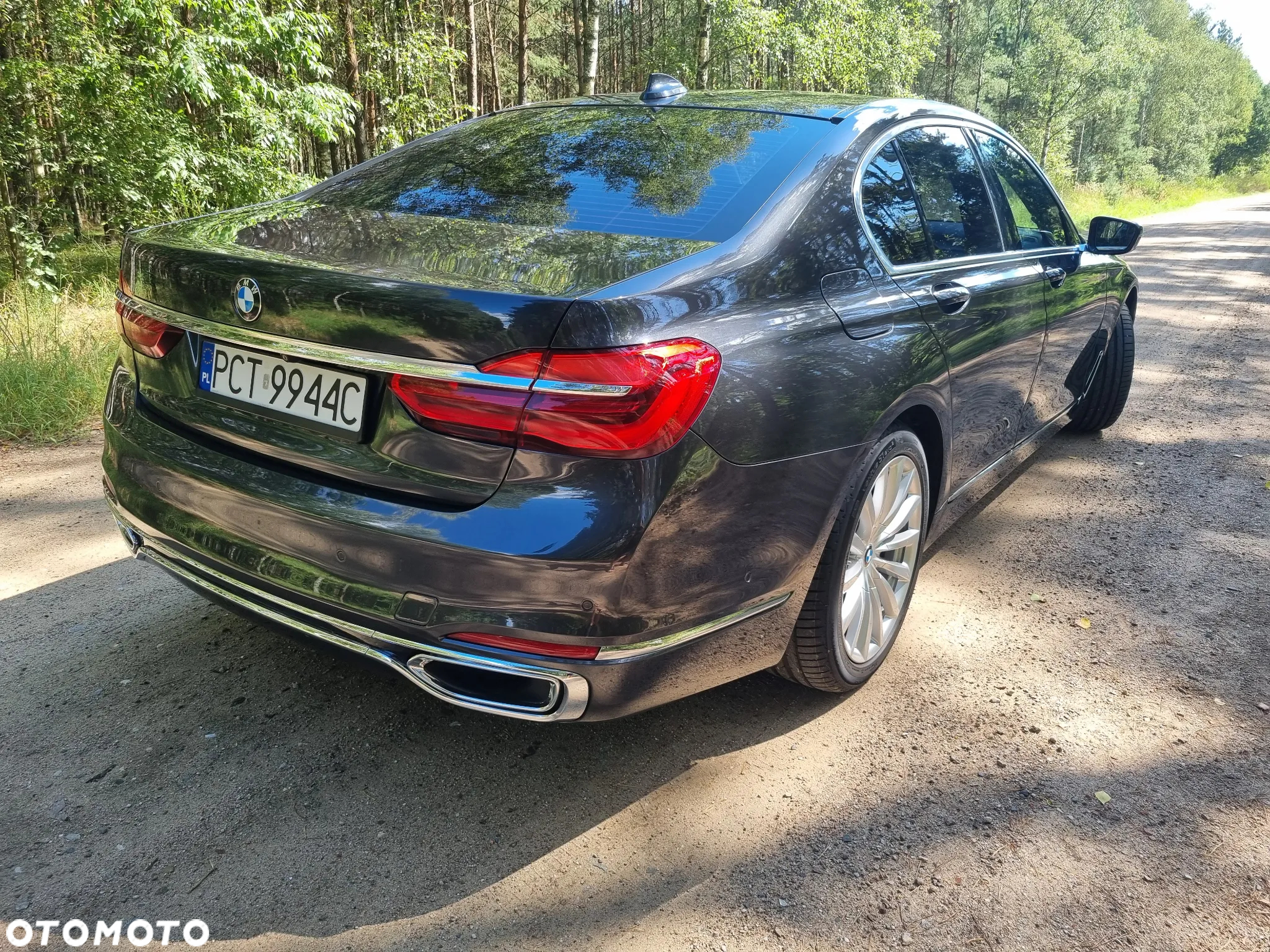 BMW Seria 7 730d xDrive - 27