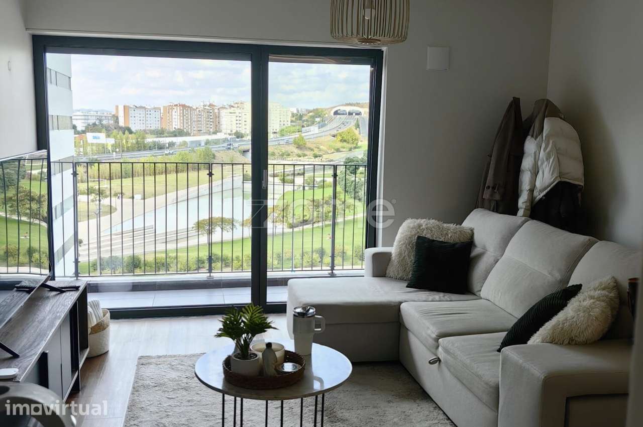 Apartamento T1 Alta de Lisboa com Piscina e Ginásio - Grande imagem: 3/28