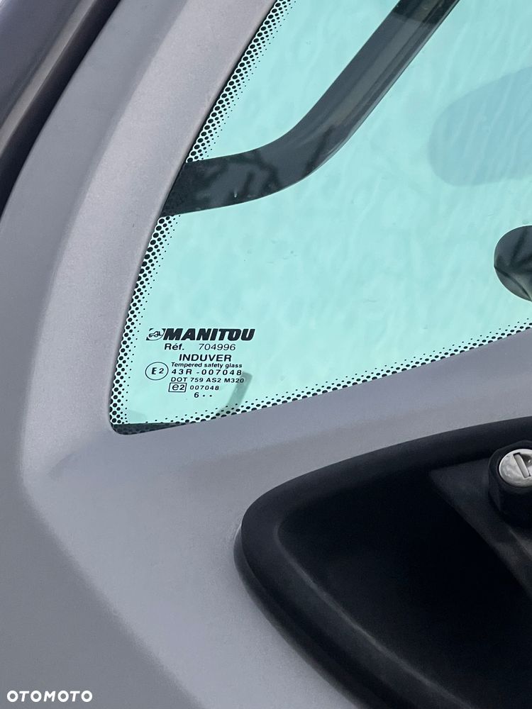 Manitou 2150 Mrt MANITOU ŁADOWARKA TELESKOPOWA Roto  widły kosz PILOT do sterowania  2016/17 1840 2540 2550 kolor od nowości biały Mercedes silnik - 16