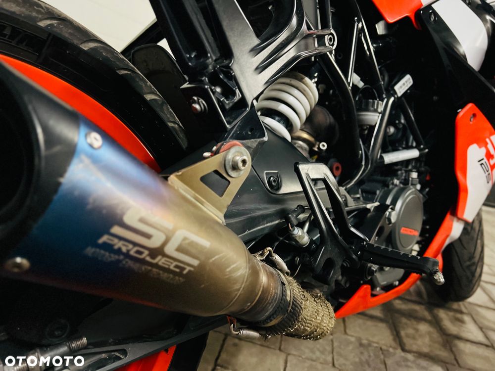KTM RC 125 - 7