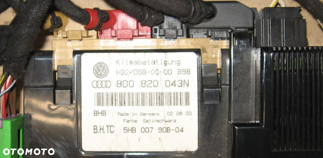 panel klimatyzacji AUDI A4 B5 lift 8D0820043N - 4