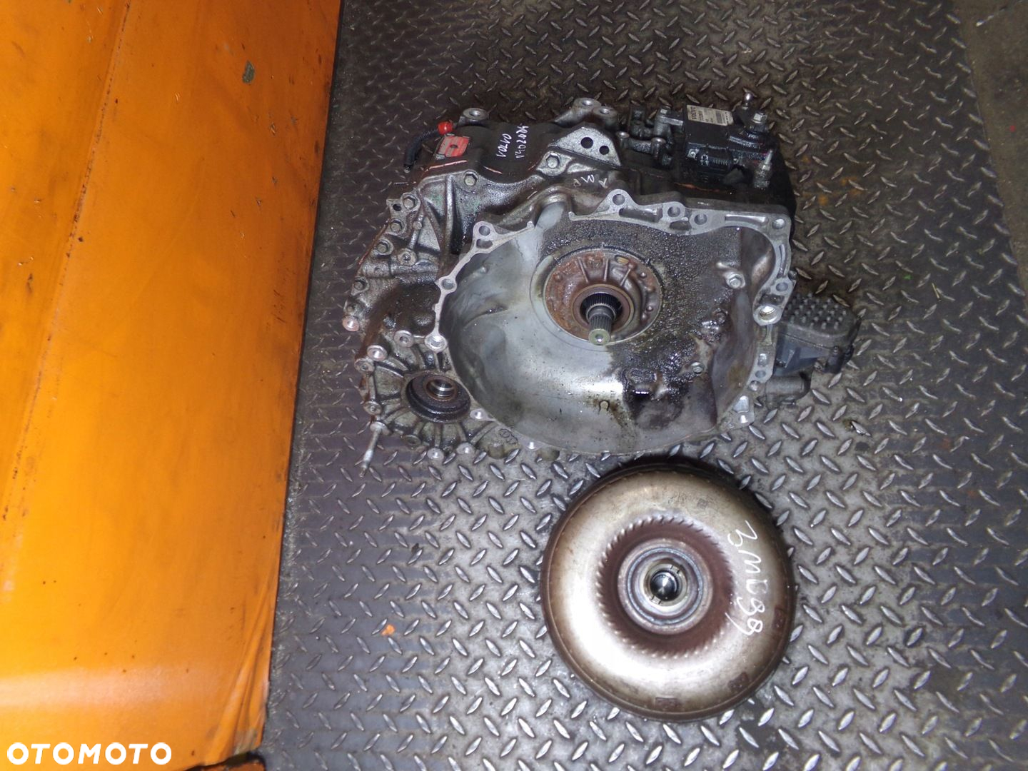 VOLVO V40 2.0 D4 14r 177KM skrzynia biegow AUTOMAT P1285186 1285186 TF-80SD - 4