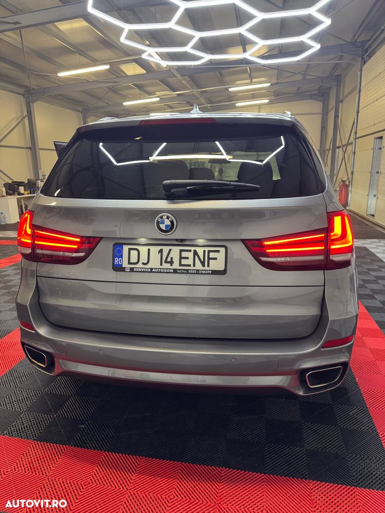 BMW X5 xDrive30d - 16