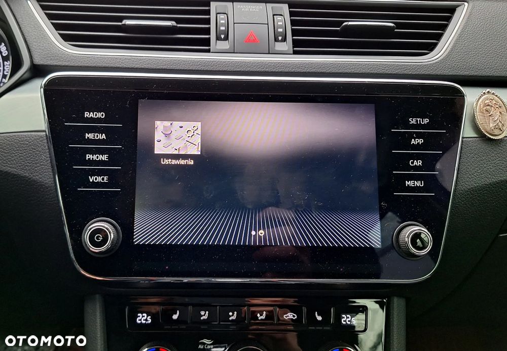 Skoda Superb 2.0 TDI Style DSG - 21